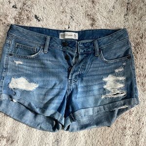 Abercrombie boyfriend shorts